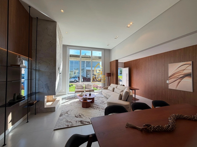 CASA ALTO PADRÃO DE 3 SUÍTES EM CONDOMINIO FECHADO: 9ª foto da galeria de imagens do imóvel