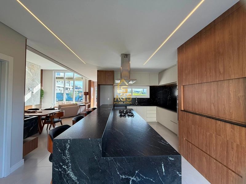 CASA ALTO PADRÃO DE 3 SUÍTES EM CONDOMINIO FECHADO: 44ª foto da galeria de imagens do imóvel