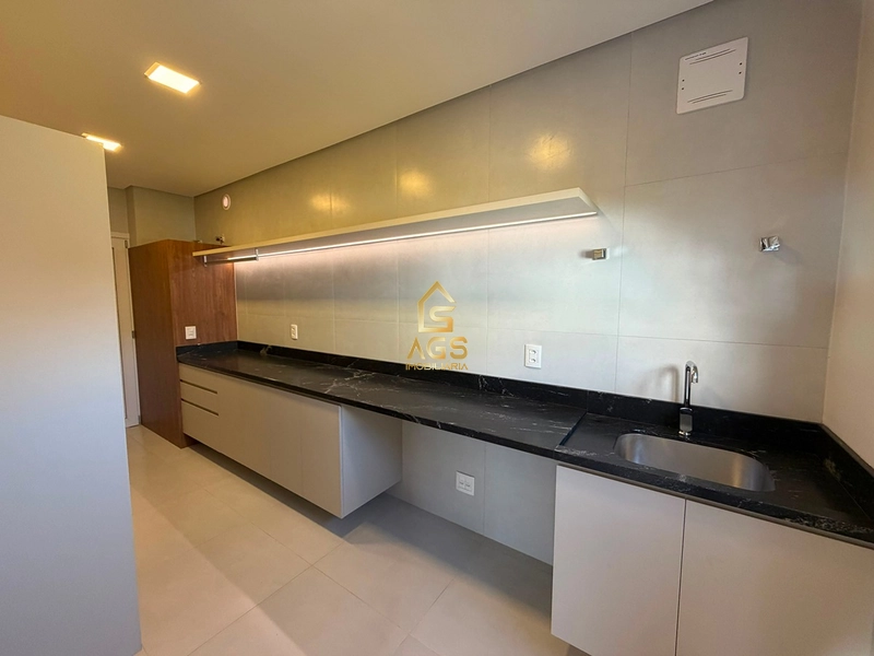 CASA ALTO PADRÃO DE 3 SUÍTES EM CONDOMINIO FECHADO: 46ª foto da galeria de imagens do imóvel