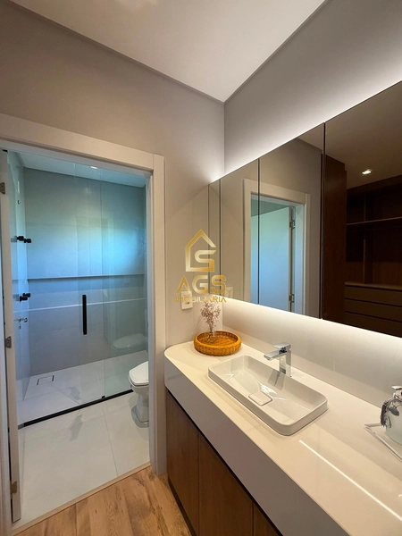 CASA ALTO PADRÃO DE 3 SUÍTES EM CONDOMINIO FECHADO: 22ª foto da galeria de imagens do imóvel