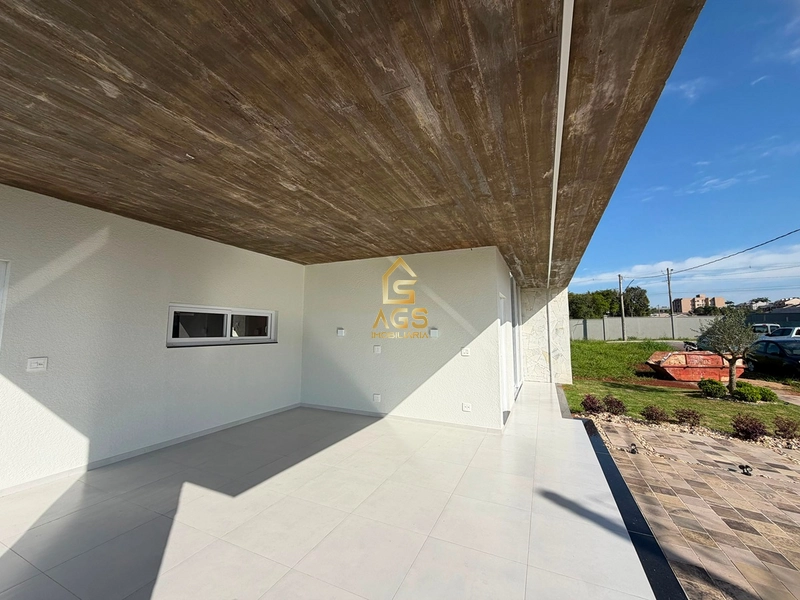 CASA ALTO PADRÃO DE 3 SUÍTES EM CONDOMINIO FECHADO: 8ª foto da galeria de imagens do imóvel