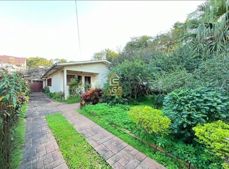 Casa 3 dormitórios no bairro Universitário : 2ª foto da galeria de imagens do imóvel