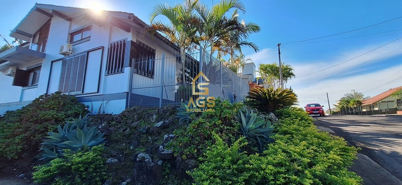 Casa 3 dormitórios em Estrela: 1ª foto da galeria de imagens do imóvel