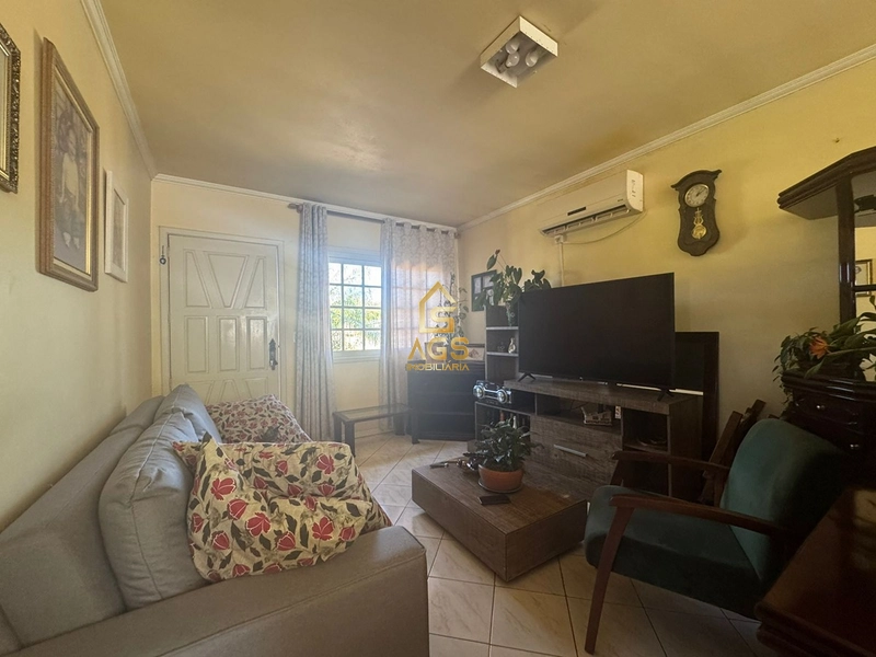 Casa 3 dormitórios no bairro Universitário : 11ª foto da galeria de imagens do imóvel