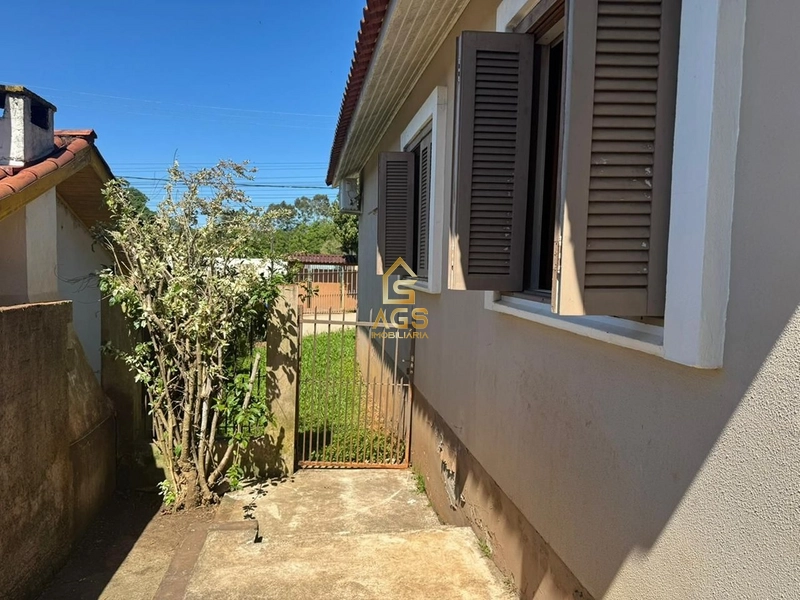 Casa 3 dormitórios no bairro Universitário : 4ª foto da galeria de imagens do imóvel