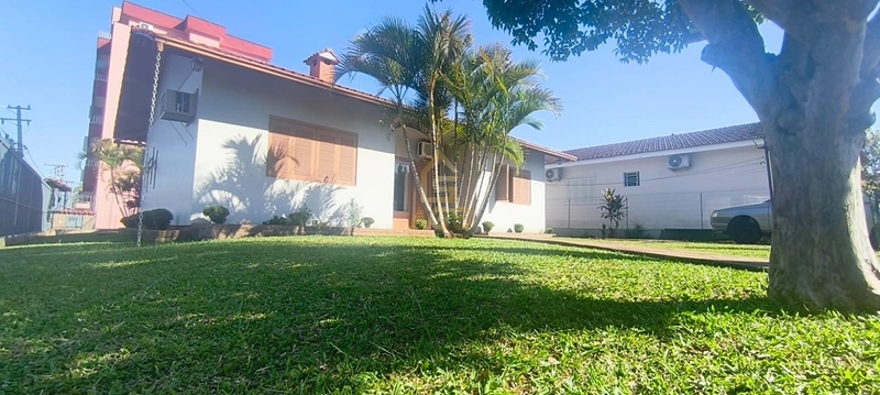 Casa 3 dormitórios no bairro Campestre: 2ª foto da galeria de imagens do imóvel