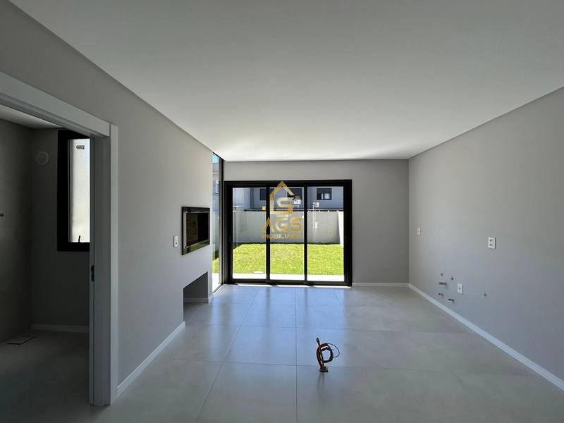 Sobrado de 3 dormitórios e duas vagas de garagem: 19ª foto da galeria de imagens do imóvel