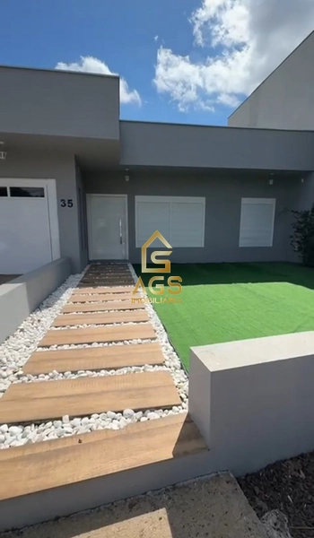 Casa à venda no bairro Campestre : 1ª foto da galeria de imagens do imóvel