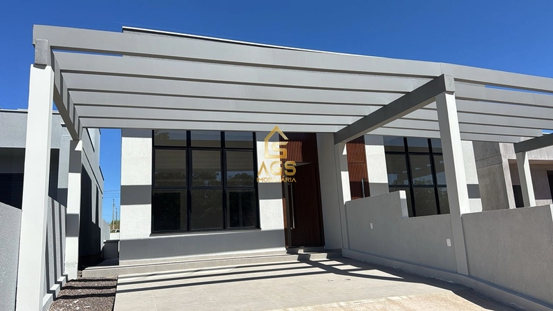 Casa geminada 2 dormitórios em Conventos : 1ª foto da galeria de imagens do imóvel