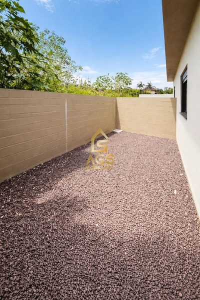 Casa geminada 3 dormitórios Campestre: 4ª foto da galeria de imagens do imóvel