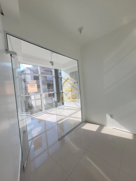 SALA COMERCIAL: 3ª foto da galeria de imagens do imóvel