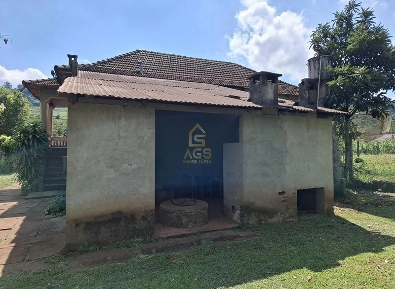 Chácara no centro da cidade de Travesseiro : 9ª foto da galeria de imagens do imóvel