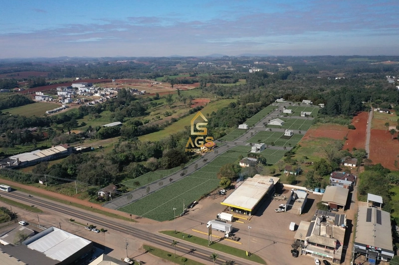 TERRENO NO BAIRRO PINHEIROS EM ESTRELA: 1ª foto da galeria de imagens do imóvel