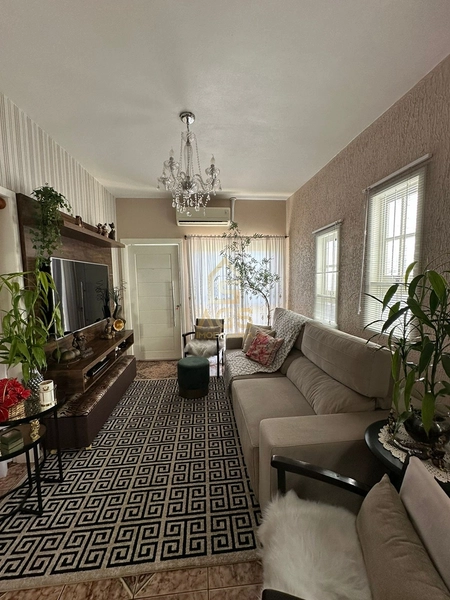 Casa 3 dormitórios à venda: 7ª foto da galeria de imagens do imóvel