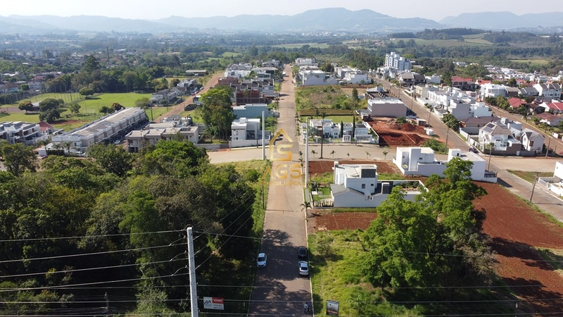 TERRENO Á VENDA NO BAIRRO UNIVERSITÁRIO: 2ª foto da galeria de imagens do imóvel
