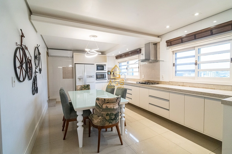 COBERTURA DUPLEX CENTRO DE LAJEADO: 28ª foto da galeria de imagens do imóvel