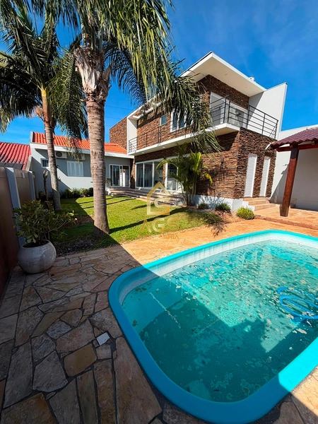 Casa com Piscina e Espaço Gourmet à Venda no Bairro Universitário – Lajeado/RS: 4ª foto da galeria de imagens do imóvel