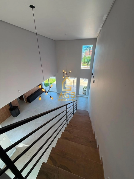 Casa com Piscina e Espaço Gourmet à Venda no Bairro Universitário – Lajeado/RS: 14ª foto da galeria de imagens do imóvel
