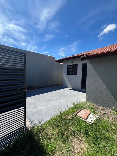 Documento grátis! Casa com muito espaço , asfalto : 3ª foto da galeria de imagens do imóvel