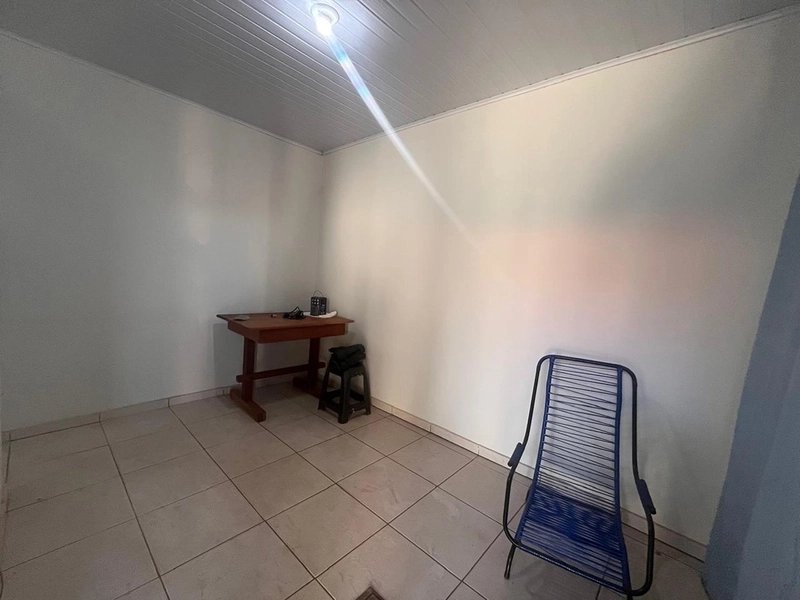 Casa com quintal amplo : 10ª foto da galeria de imagens do imóvel