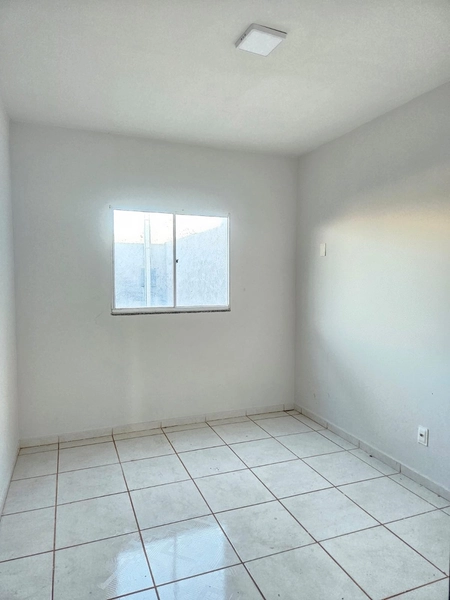  Casa Reformada com 2 Quartos e Grande Potencial de ampliação : 2ª foto da galeria de imagens do imóvel