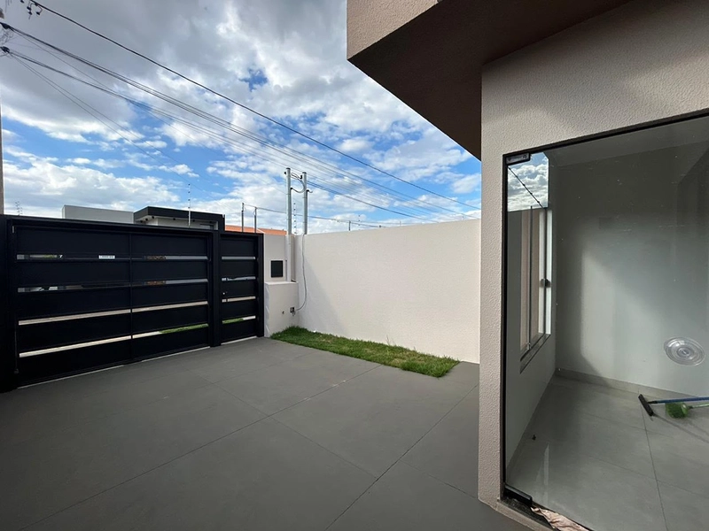 Casa com muito espaço e varanda gourmet : 2ª foto da galeria de imagens do imóvel