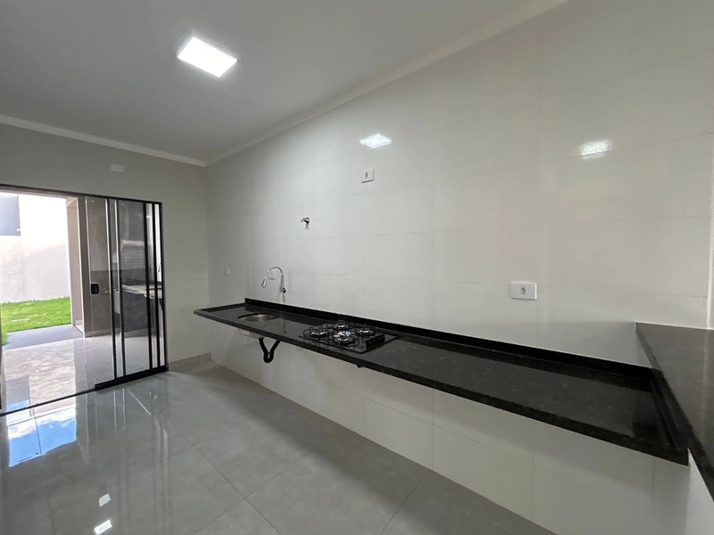 Casa com muito espaço e varanda gourmet : 11ª foto da galeria de imagens do imóvel