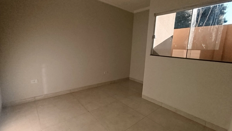 Casa com 3 quartos sendo 1 suite : 8ª foto da galeria de imagens do imóvel