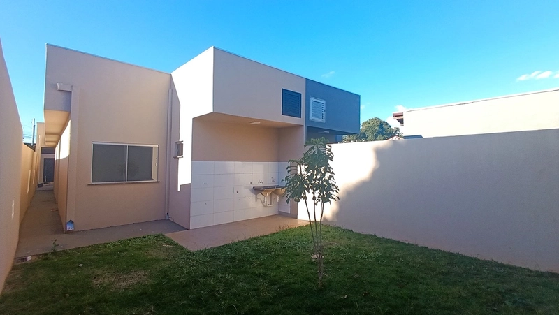 Casa com 3 quartos sendo 1 suite : 12ª foto da galeria de imagens do imóvel