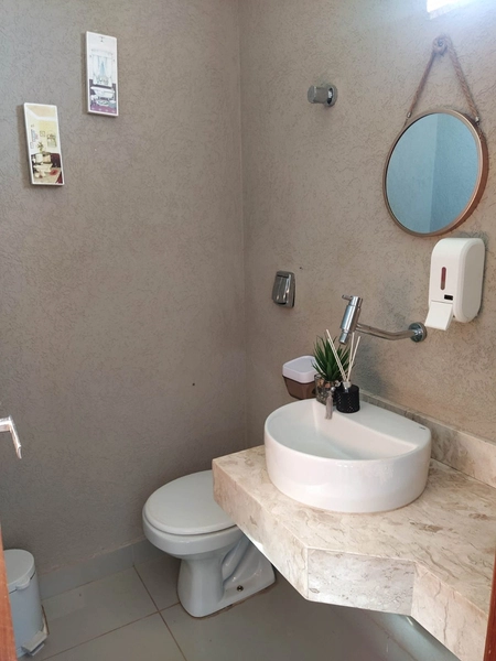 Casa com Piscina e 2 Suítes na Região da Mata do Jacinto: 11ª foto da galeria de imagens do imóvel