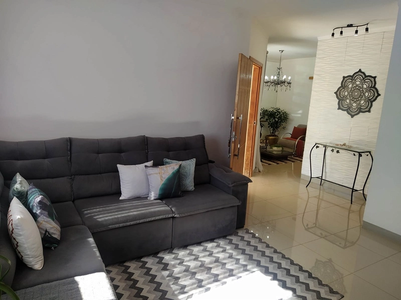 Casa com Piscina e 2 Suítes na Região da Mata do Jacinto: 8ª foto da galeria de imagens do imóvel