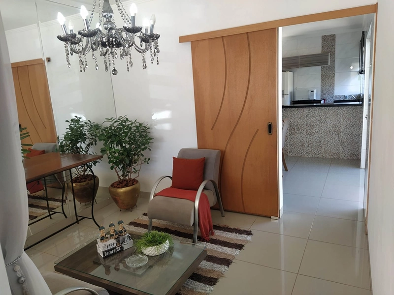 Casa com Piscina e 2 Suítes na Região da Mata do Jacinto: 7ª foto da galeria de imagens do imóvel