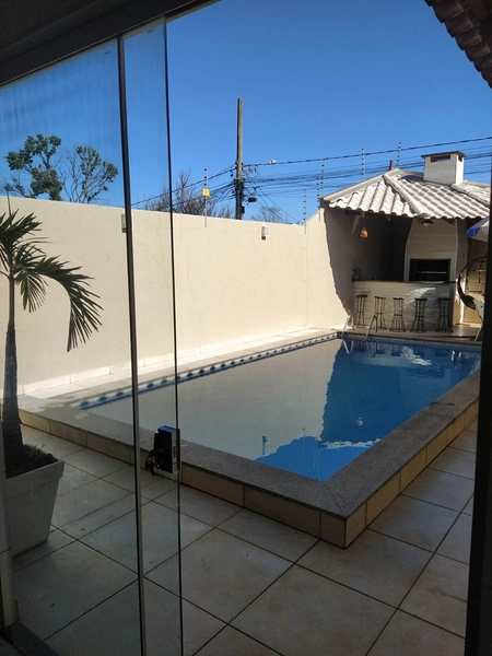Casa com Piscina e 2 Suítes na Região da Mata do Jacinto: 5ª foto da galeria de imagens do imóvel