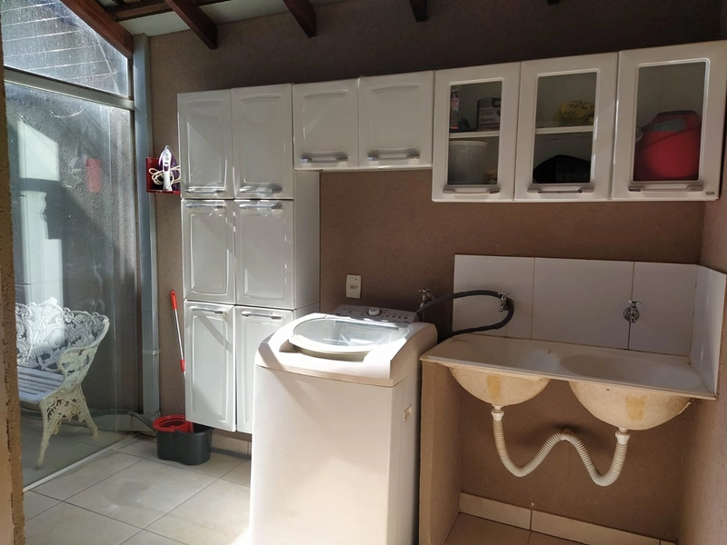 Casa com Piscina e 2 Suítes na Região da Mata do Jacinto: 12ª foto da galeria de imagens do imóvel
