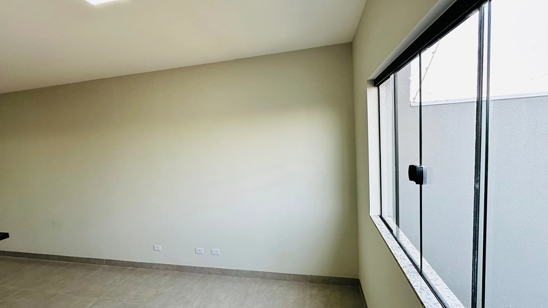 Linda casa com cômodo amplos : 13ª foto da galeria de imagens do imóvel