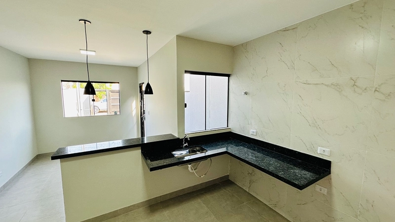 Linda casa com cômodo amplos : 9ª foto da galeria de imagens do imóvel