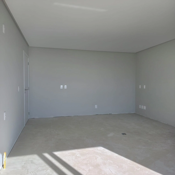 Apartamento novo, de frente para a rua, sol da manhã, sacada. : 8ª foto da galeria de imagens do imóvel