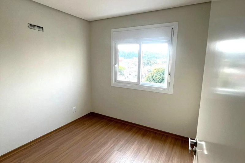 Apartamento novo, com 96 m² de área construída, 3 dormitórios, sendo 1 suíte e uma vaga dupla de garagem coberta. REF: 354: 8ª foto da galeria de imagens do imóvel