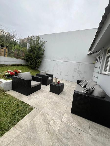 Casa Térrea com pátio amplo!: 2ª foto da galeria de imagens do imóvel