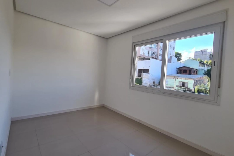 Apartamento com duas vagas de garagem. REF: 385: 6ª foto da galeria de imagens do imóvel