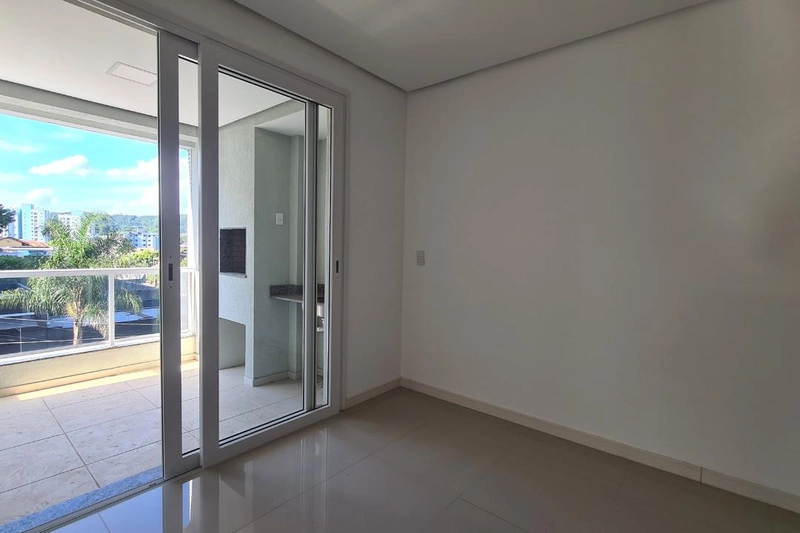 Apartamento com duas vagas de garagem. REF: 385: 14ª foto da galeria de imagens do imóvel