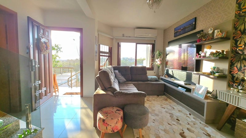 Casa 3 dormitórios com pátio e piscina!: 10ª foto da galeria de imagens do imóvel