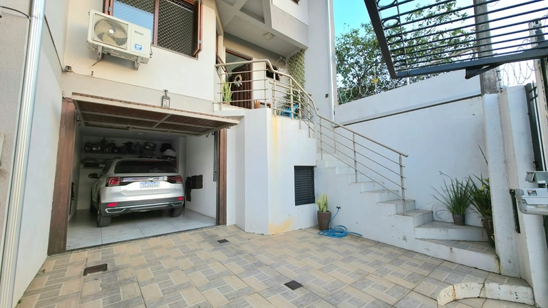 Casa 3 dormitórios com pátio e piscina!: 9ª foto da galeria de imagens do imóvel