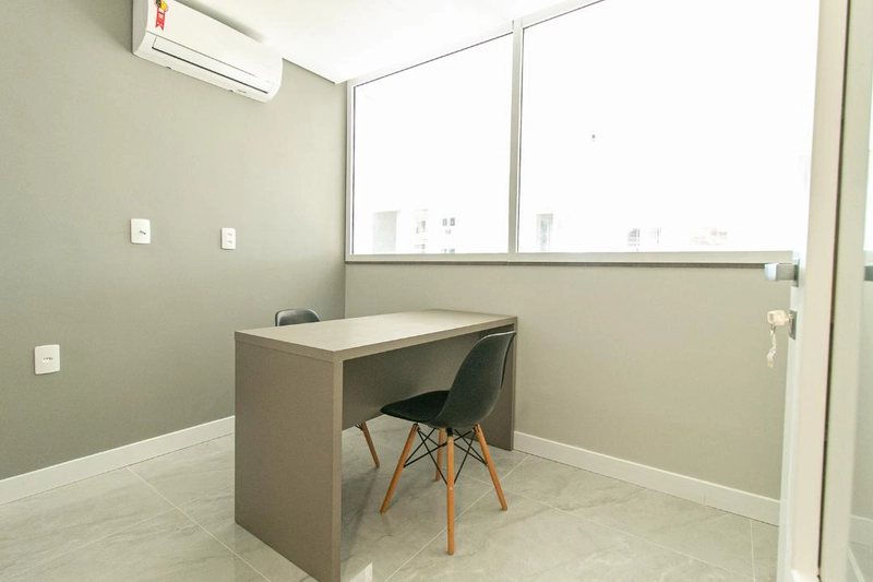 Apartamento com cozinha e banheiros prontos, andar alto. REF: 330: 11ª foto da galeria de imagens do imóvel