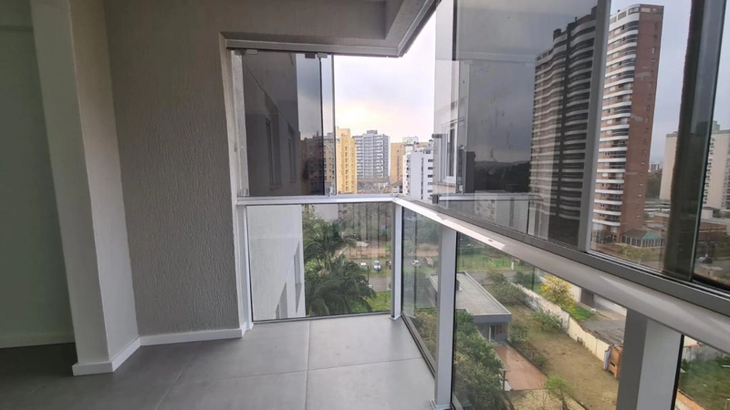 Apartamento com cozinha e banheiros prontos, andar alto. REF: 330: 51ª foto da galeria de imagens do imóvel