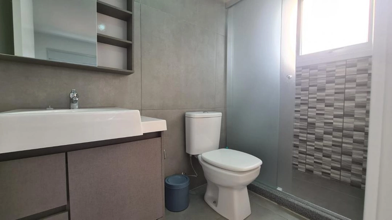 Apartamento com cozinha e banheiros prontos, andar alto. REF: 330: 49ª foto da galeria de imagens do imóvel