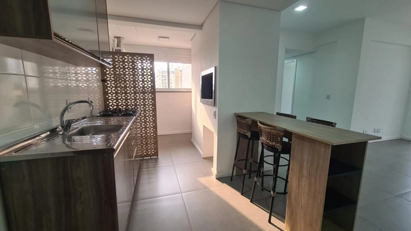 Apartamento com cozinha e banheiros prontos, andar alto. REF: 330: 52ª foto da galeria de imagens do imóvel