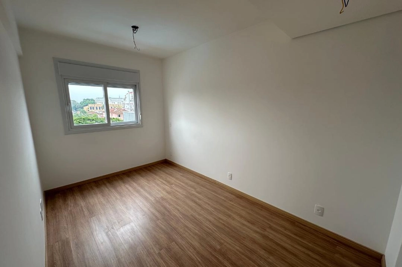 Apartamento lindo, semi mobiliado. REF: 332: 54ª foto da galeria de imagens do imóvel