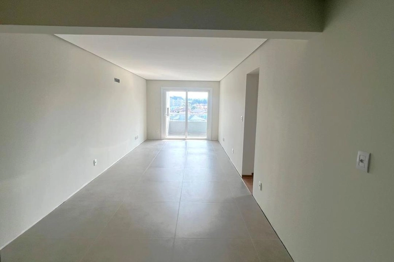 Apartamento novo no 3º andar, com 96 m² de área construída, 3 dormitórios, sendo 1 suíte e uma vaga dupla de garagem coberta. REF: 358: 3ª foto da galeria de imagens do imóvel