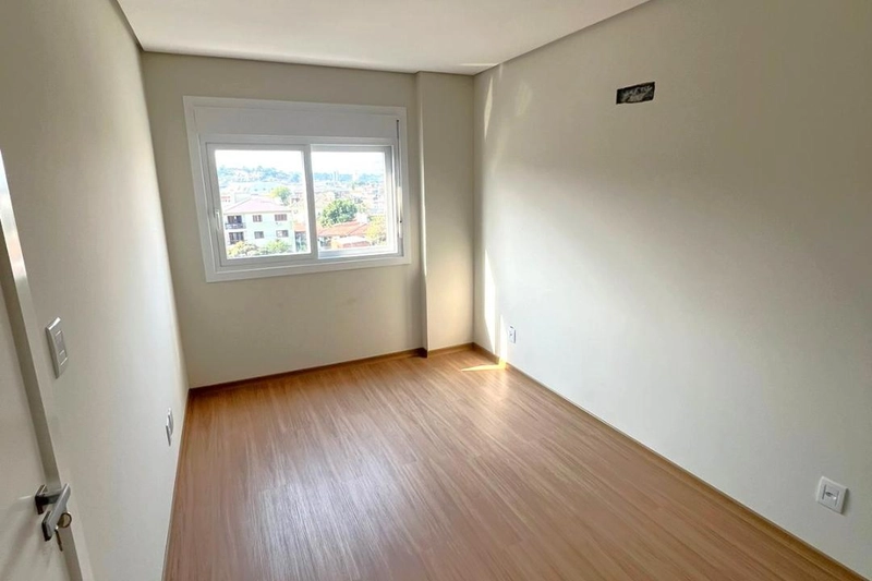 Apartamento novo no 3º andar, com 96 m² de área construída, 3 dormitórios, sendo 1 suíte e uma vaga dupla de garagem coberta. REF: 358: 8ª foto da galeria de imagens do imóvel